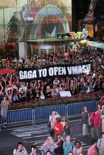 Церемония вручения премии MTV Video Music Awards 2011 (2011) постер